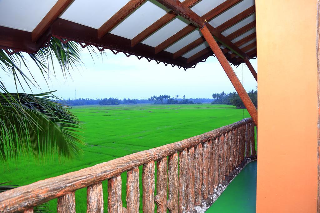V Cabanas & Yala Safari Place Тисамахарама Екстериор снимка